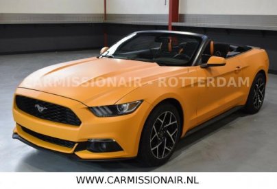 ford mustang (2015)